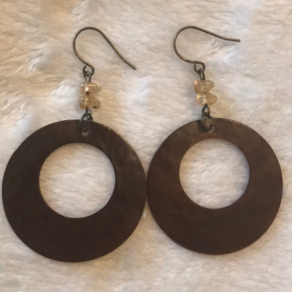 3/$10 Brown dangle earrings - Picture 2 of 2